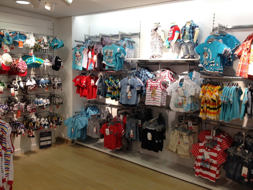 Case Study: L C Waikiki « Dymond Shop Fittings